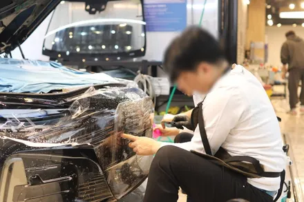 BMW 4리즈 M440i, 마포 윈도틴팅 셰이드에서 차량 도장면을 보호해주는 지벤트 트렉데이 PPF 시공 / 서울 마포구 성산동