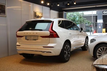 볼보 XC60 브이쿨 K, 마포 셰이드에서 안전함의 대명사 볼보 SUV 금속반사필름 윈도틴팅 시공 / 서울 마포구 성산동