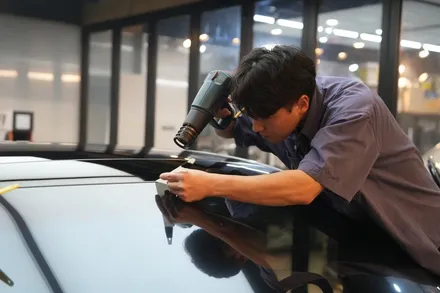 포르쉐 파나메라, 윈드실드 시공으로 진정한 \'가치\'를 지켜보세요 / 서울 마포구 성산동