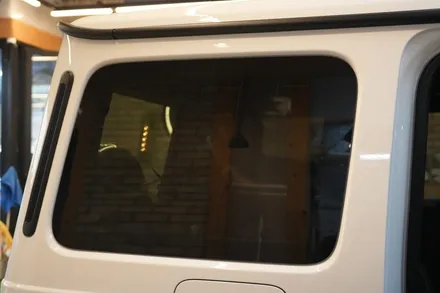 벤츠 G바겐, 버텍스900과 함께 모노톤 감성으로 재탄생 / 서울 마포구 성산동
