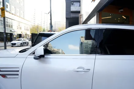 제네시스 GV80, 열차단과 프라이버시가 필요할 때 / 서울 마포구 성산동