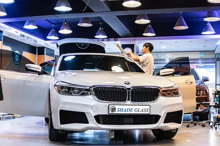 BMW 썬팅 6GT 의 매력발산 혜택 받는 열차단 틴팅 작업 / 서울 마포구 성산동
