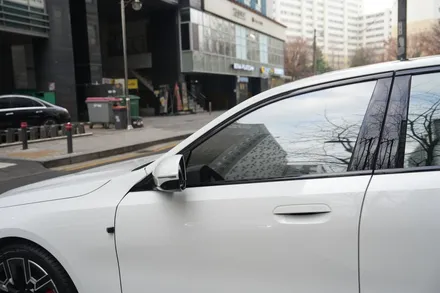 BMW i5,  전체 PPF로 빈틈없이 시공완료했습니다! / 서울 마포구 성산동