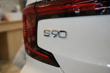볼보 S90, 안전함에 안전함을 덧입히다. / 서울 마포구 성산동