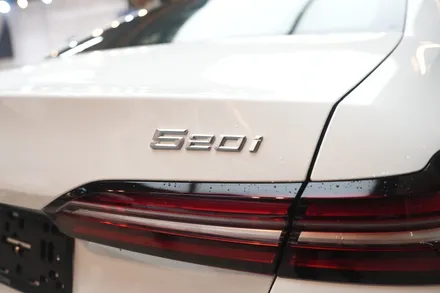 BMW 520i, 후퍼옵틱 프나세로 완성된 고급스러움 / 서울 마포구 성산동