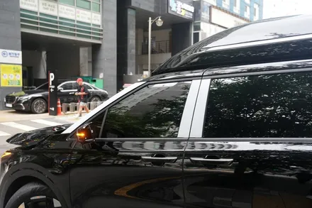 기아 카니발 하이리무진, 버텍스 900으로 \'업그레이드\' / 서울 마포구 성산동