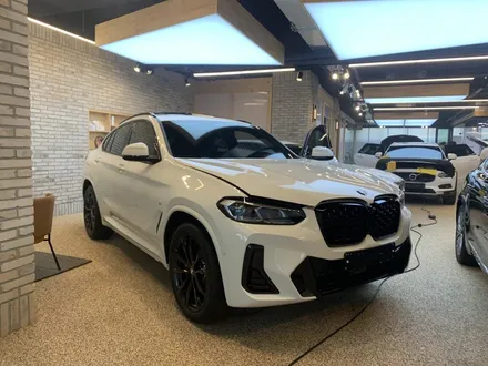 수입차 반사필름 틴팅, BMW X4 마포 셰이드에서 솔라가드 프리미엄 퀀텀 QT 윈도틴팅 시공 / 서울 마포구 성산동