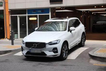 볼보 XC60 브이쿨 K, 마포 셰이드에서 안전함의 대명사 볼보 SUV 금속반사필름 윈도틴팅 시공 / 서울 마포구 성산동