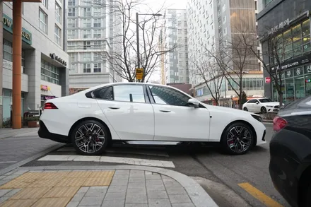 BMW i5,  전체 PPF로 빈틈없이 시공완료했습니다! / 서울 마포구 성산동