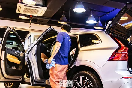 볼보 썬팅 중간체급SUV XC60을 위한 윈도우틴팅 작업 / 서울 마포구 성산동