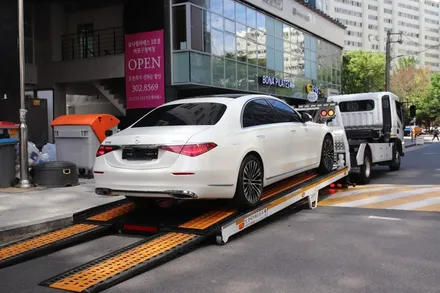 벤츠 S클래스 (S450) 루마 버텍스 윈도틴팅, 마포 셰이드에서 고급스러운 차콜핏을 띄우는 비반사 필름 버텍스 900 윈도틴팅 시공 / 서울 마포구 성산동