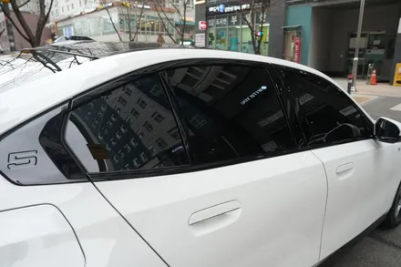 BMW 520i 루마 버텍스 900 윈도틴팅과 PPF 시공 [마포 썬팅샵] / 서울 마포구 성산동
