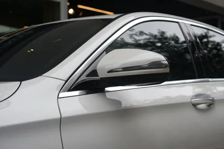 벤츠 W213 E220d 후퍼옵틱 프리미엄 나노 세라믹 재시공으로 새롭게 찾은 만족감 / 서울 마포구 성산동