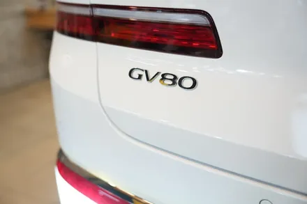 제네시스 GV80, 열차단과 프라이버시가 필요할 때 / 서울 마포구 성산동
