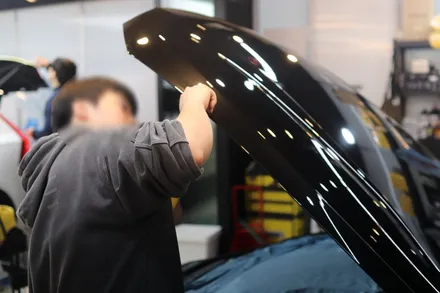 BMW 4리즈 M440i, 마포 윈도틴팅 셰이드에서 차량 도장면을 보호해주는 지벤트 트렉데이 PPF 시공 / 서울 마포구 성산동