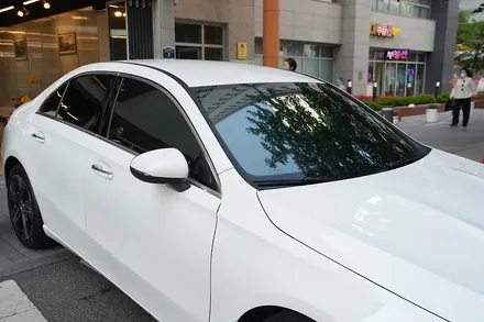 벤츠 A220 세단 글라스틴트 선셋 자연스러운 반사 필름 시공기 / 서울 마포구 성산동