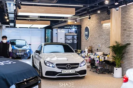 전면유리 보호필름 벤츠 C63 AMG 쿠페의 앞유리는 소중하니까 / 서울 마포구 성산동