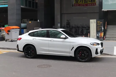 수입차 반사필름 틴팅, BMW X4 마포 셰이드에서 솔라가드 프리미엄 퀀텀 QT 윈도틴팅 시공 / 서울 마포구 성산동