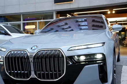 BMW 740i xDrive M, 버텍스 900과 700의 하모니 / 서울 마포구 성산동