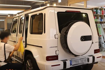 감탄연발 벤츠  지바겐 G63 AMG, 마포 프리미엄 썬팅 셰이드에서 블락포디 샴페인골드로 드레스업 / 서울 마포구 성산동
