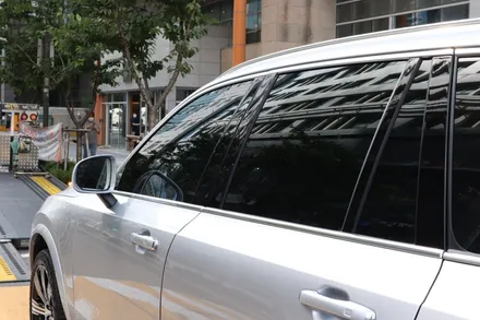 Volvo XC90, 프리미엄 틴팅 샵 셰이드에서 PNC, 클라식, KBR, PPF, 블랙박스, 하이패스 시공 / 서울 마포구 성산동