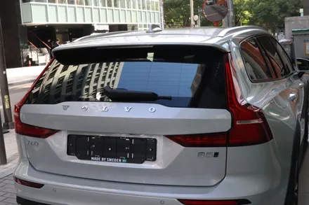 Volvo V60, 프리미엄 틴팅 샵 셰이드에서 후퍼옵틱 프나세 30/15, 블랙박스 시공후기 / 서울 마포구 성산동