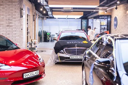 벤츠 C220d 익스클루시브 EX 4MATIC 연한썬팅 50% 후퍼옵틱 / 서울 마포구 성산동