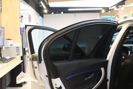 <부분재시공> BMW 3시리즈, 틴팅 전문점 셰이드에서 1열 버텍스700 15% 시공후기 / 서울 마포구 성산동