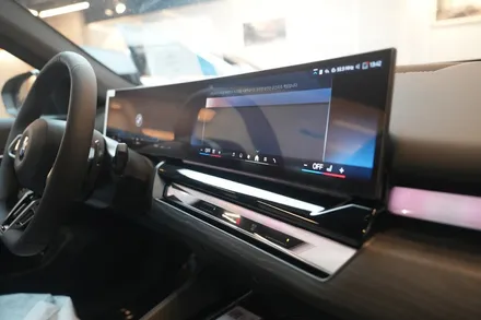 BMW 520i 비반사 버텍스 900 & 키드니그릴랩핑으로 마무리 / 서울 마포구 성산동