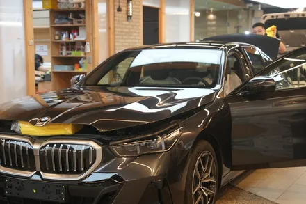 BMW 520i 비반사 버텍스 900 & 키드니그릴랩핑으로 마무리 / 서울 마포구 성산동