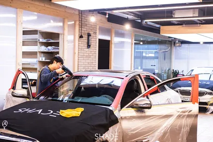 벤츠 C220d 익스클루시브 EX 4MATIC 연한썬팅 50% 후퍼옵틱 / 서울 마포구 성산동