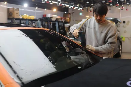 벤츠 S클래스 S400d, 마포 윈도 틴팅 셰이드에서 비반사 필름 루마 버텍스 900 시공 / 서울 마포구 성산동
