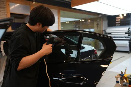BMW 520i, 카본블랙과 프나세의 아름다운 조화 / 서울 마포구 성산동