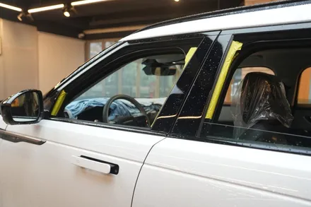 랜드로버 벨라, 클라식 시공으로 깔끔한 외관 완성! / 서울 마포구 성산동
