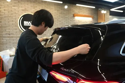 벤츠 GLC300 후퍼옵틱 클라식 합리적인 선택, 중성톤의 차분한 핏감 / 서울 마포구 성산동