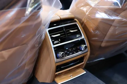 BMW 7시리즈 M760 버텍스 윈도틴팅, 마포 셰이드에서 루마 버텍스900 시공 / 서울 마포구 성산동