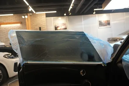 미니쿠퍼, 밝은 썬팅으로 바꾸고 싶다고요?! / 서울 마포구 성산동