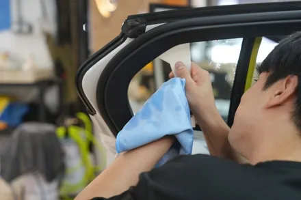 BMW 1시리즈 120 브이쿨K 전면28% 측후면14% 반사필름, 세련된 느낌 / 서울 마포구 성산동