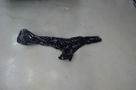 부산 전면썬팅 어보브 크롬하츠블루 그랜드카니발 시공