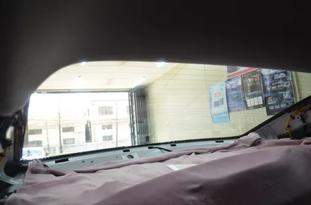 부산 사상구 썬팅 LF소나타 뉴라이즈 레인보우V90 열반사썬팅 재시공