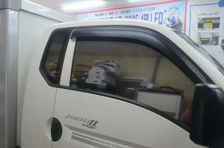 부산 사상구 포터2 썬팅은 고급스러운 반사 썬팅 열반사 현대웰슨 재시공