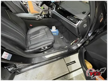 양산 수입차 블랙박스 보조배터리 전문 장착 BMW G30 아이나비 Z9000 BAB-55 / BMW / 5시리즈 / 경남 양산, 김해, 부산