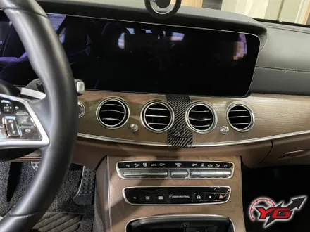양산 엠비언트 벤츠 W213 E300e 부메스터 송풍구 1.2열 엠비언트 시공