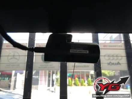 양산블랙박스 제네시스G70 아이나비Z500플러스 양산에서블랙박스깔끔하게장착하는곳으로 방문해주셨습니다. / 경남 양산, 김해, 부산