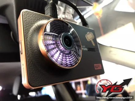 양산블랙박스수입차전문장착시공점 BMW X4아이나비퀀텀2토르에디션장착 YG디테일링멀티샵 / 경남 양산, 김해, 부산