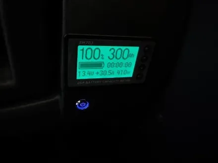 르노 마스터 12V일체형 무시동 에어컨 & 300A 인산철 배터리 & 노래방 기기 및 카오디오 스피커
