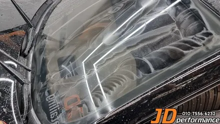 대구 제이디퍼포먼스 디테일링 세차 전문 캐딜락 XT6 세차 및 전면 사이드미러 유막 제거 및 유리 발수 코팅 / 대구 구미