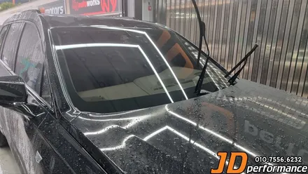 대구 제이디퍼포먼스 디테일링 세차 전문 캐딜락 XT6 세차 및 전면 사이드미러 유막 제거 및 유리 발수 코팅 / 대구 구미