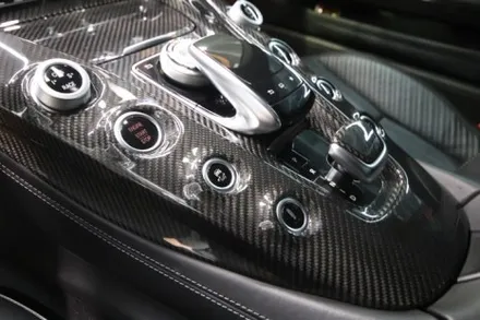 대구 수입차 실내튜닝 AMG GT 2도어 드라이카본 실내트림 교체 순정 퀄리티 / 대구 구미