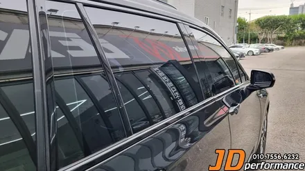대구 제이디퍼포먼스 디테일링 세차 전문 캐딜락 XT6 세차 및 전면 사이드미러 유막 제거 및 유리 발수 코팅 / 대구 구미